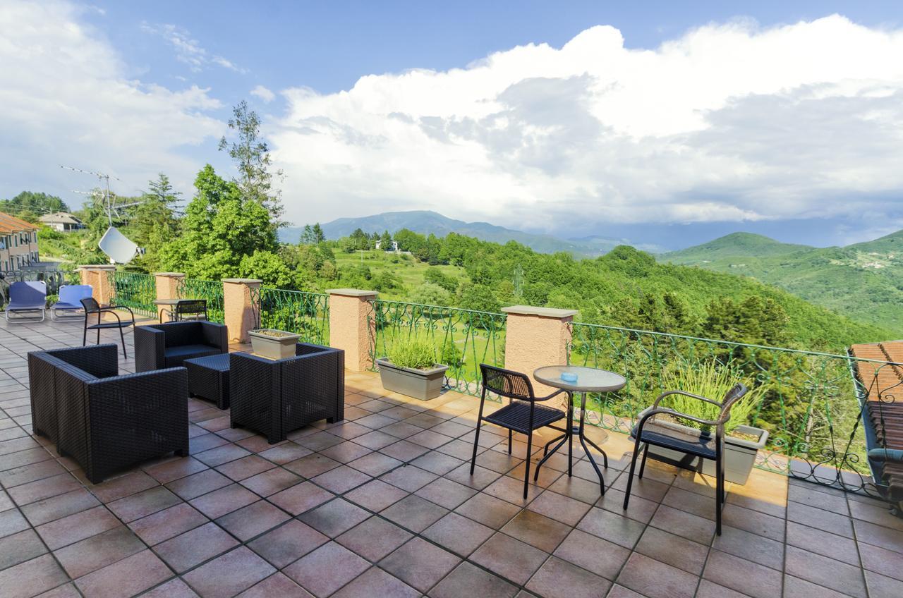 Albergo La Veranda Tavarone ภายนอก รูปภาพ